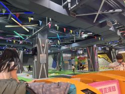 -反弹蹦床公园·亲子乐园·团建·派对(尚品奥莱店)