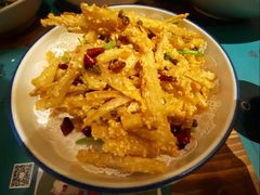 -胡桐里音乐酒馆(孝南店)