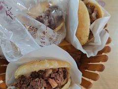 -闫家驴肉老店(华电一校店)