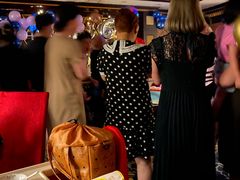 等位区-金八仙酒店