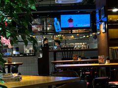 -JINNS锦时 steak&pizza(浸信会礼拜堂旧址店)