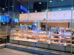 -巴黎贝甜(大宁国际商业广场店)