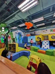 -莫莉幻想儿童乐园(广州番禺永旺店)