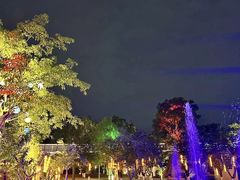 -茅草房·河畔园林火锅