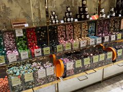 -VENCHI 闻绮(北京国贸商城店)