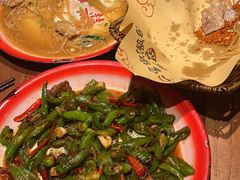 -泥糊破店小酒馆·团建聚餐(南京西路店)