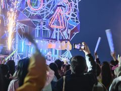 -北戴河碧螺塔海上酒吧公园