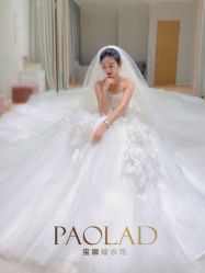 -南京宝娜嫁衣婚纱礼服馆(中央路店)