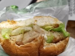 -麦当劳(上海虹桥站30B检票口楼上)