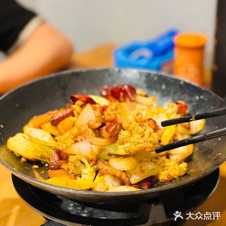 美食探店｜兴炭烤串