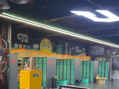 -极限PLAY运动娱乐新世界·团建派对潮玩休闲馆·室内蹦极高空游乐园