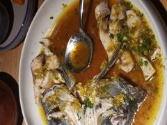 招牌鱼头-湘间田舍(北仑银泰店)