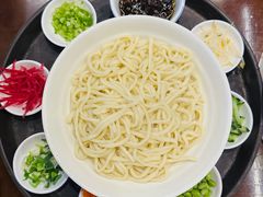 -亿诣蝎府炸酱面羊蝎子火锅(酷车小镇店)