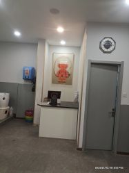 -艺格造型染发烫发
