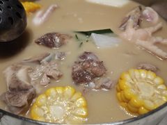 -肥仔文澳门猪骨煲(南京西路店)