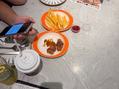-必胜客(远大路店)