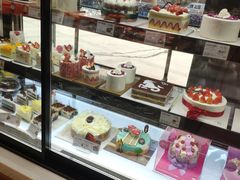 -巴黎贝甜(华堂新辰汇店)