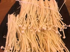 -尚品小土屋涮毛肚(李沧万达店)