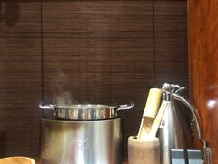 -独食火锅·半米屋台(直营总店)