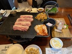 -Dombe豚(黑猪肉街店)