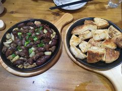 -老东镇啤酒屋海鲜加工·蒸汽海鲜·海鲜烧烤(台东店)