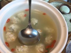 -隆喜元鱼汤包·海鲜(中联广场店)