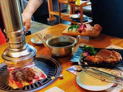 精品牛五花-唯成•韩国炭火烤肉 유성고기