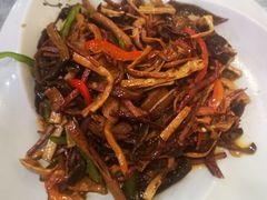 -小厨子私房菜·云南美食店
