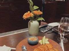 -杭州西子湖四季酒店·金沙厅