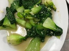 -YI PIN JU 一品居中餐厅 中国超市