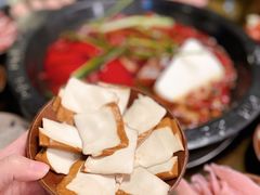-黄潇洒老火锅(九眼桥宏济巷店)