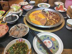-沸炉重庆老火锅(军事博物馆店)