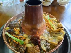 -岳记兴隆·青城腊排铜火锅(融创店)