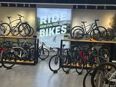 -TREK崔克自行车(徐汇滨江店)