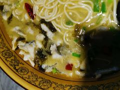 -轻捞慢起面馆(新世界百货店)