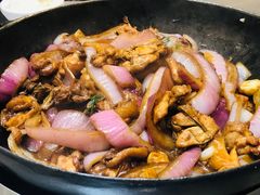 -胡须佬鸡煲四季火锅店(石厦西村直营店)