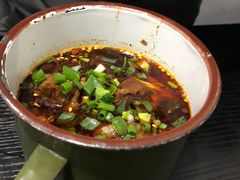 坨坨牛肉面-山城盅盅面