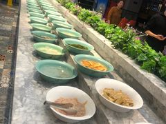 自助调料区-火锅岛潮牌自助餐厅(天津天佑城店)