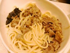 沙爹牛肉捞出前一丁-香港新发烧腊茶餐厅(书城店)