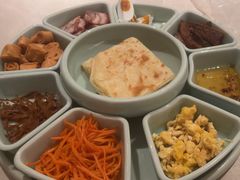 -静之湖湖畔餐厅