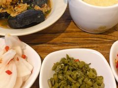 -湘人龙记老长沙米粉(鸟巢店)