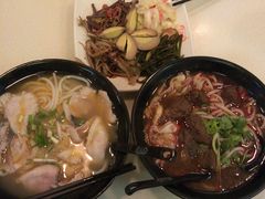 -鑫花溪牛肉米粉(凤凰街创始总店)