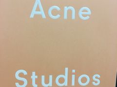 -Acne Studios(芮欧百货店)