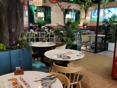大堂-原味田园·客家菜·土窑鸡(中航城君尚购物中心店)