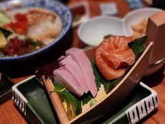 肥妹三文鱼玫瑰花油甘船-摩打食堂(佳兆业店)