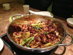 干锅牛蛙-蛙蛙叫干锅年代(簋街总店)