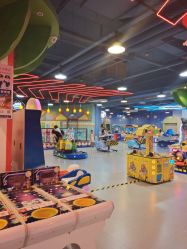 -咔叮卡丁·儿童室内赛车馆