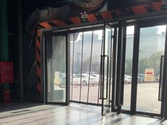 -极限PLAY运动娱乐新世界·团建派对潮玩休闲馆·室内蹦极高空游乐园