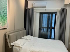 -凯美悦·雲端巨幕City View·Apartment(广州花地湾地铁站店)