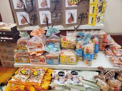 零售区-老鼎丰(靖宇街总店)